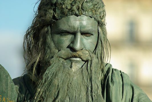 The Solution for a Wire, Knot, and Tangle-Free Beard
